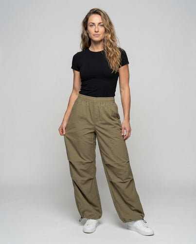 Damen Weithose Asymmetrischer Rundsaum