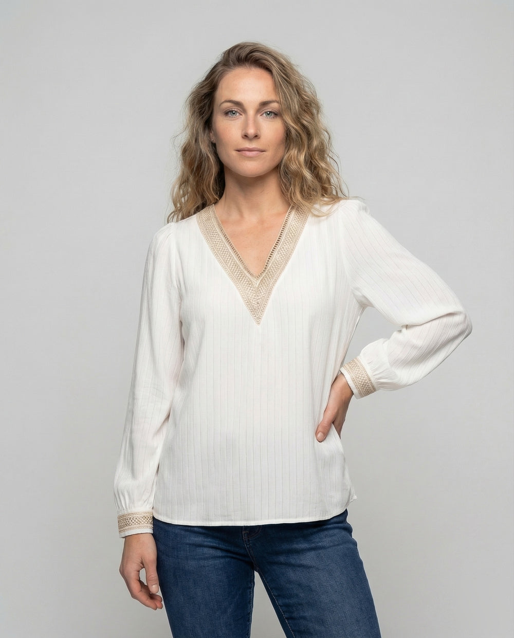Product 15548855681354 - upper_body