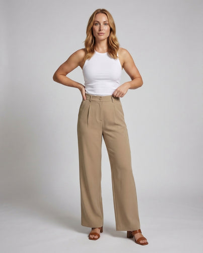 Damen Boho-Patchwork-Longshirt mit asymmetrischem Saum und Ziernähten.