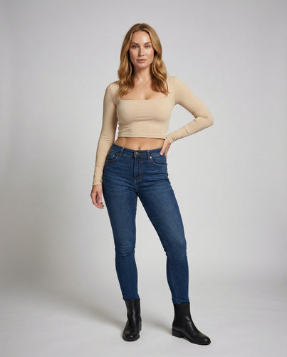 Damen kurzgeschnittenes Langarmshirt mit Formstretch