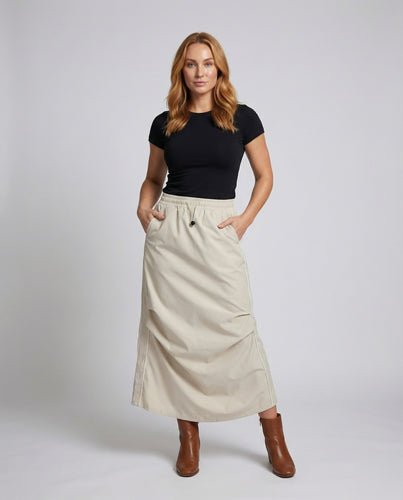 Damen asymmetrischer Maxirock mit Drapierung