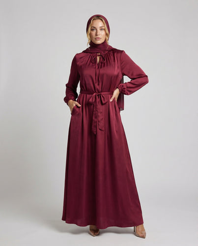 Damen elegantes Abendkleid in Satinoptik