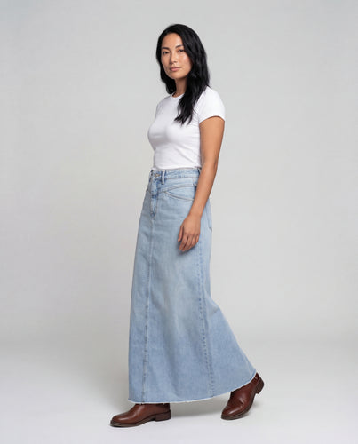 Damen hochgeschnittener Maxi-Denimrock mit Knopfleiste