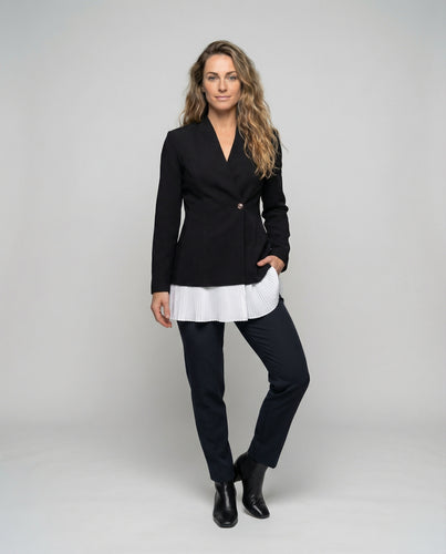 Damen Blazerkleid-Hybrid mit skulpturaler Schulter