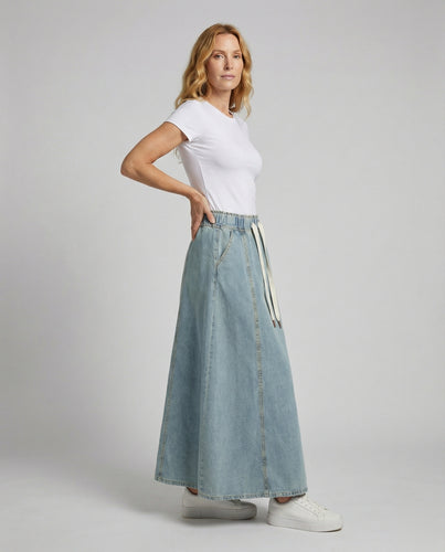 Damen Jeans-Langrock mit Tunnelzugbund