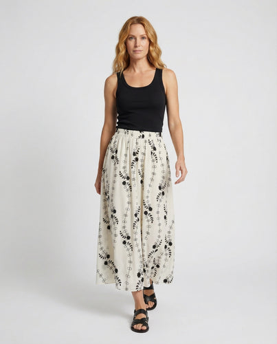 Damen schwingender Maxirock mit Rankenprint