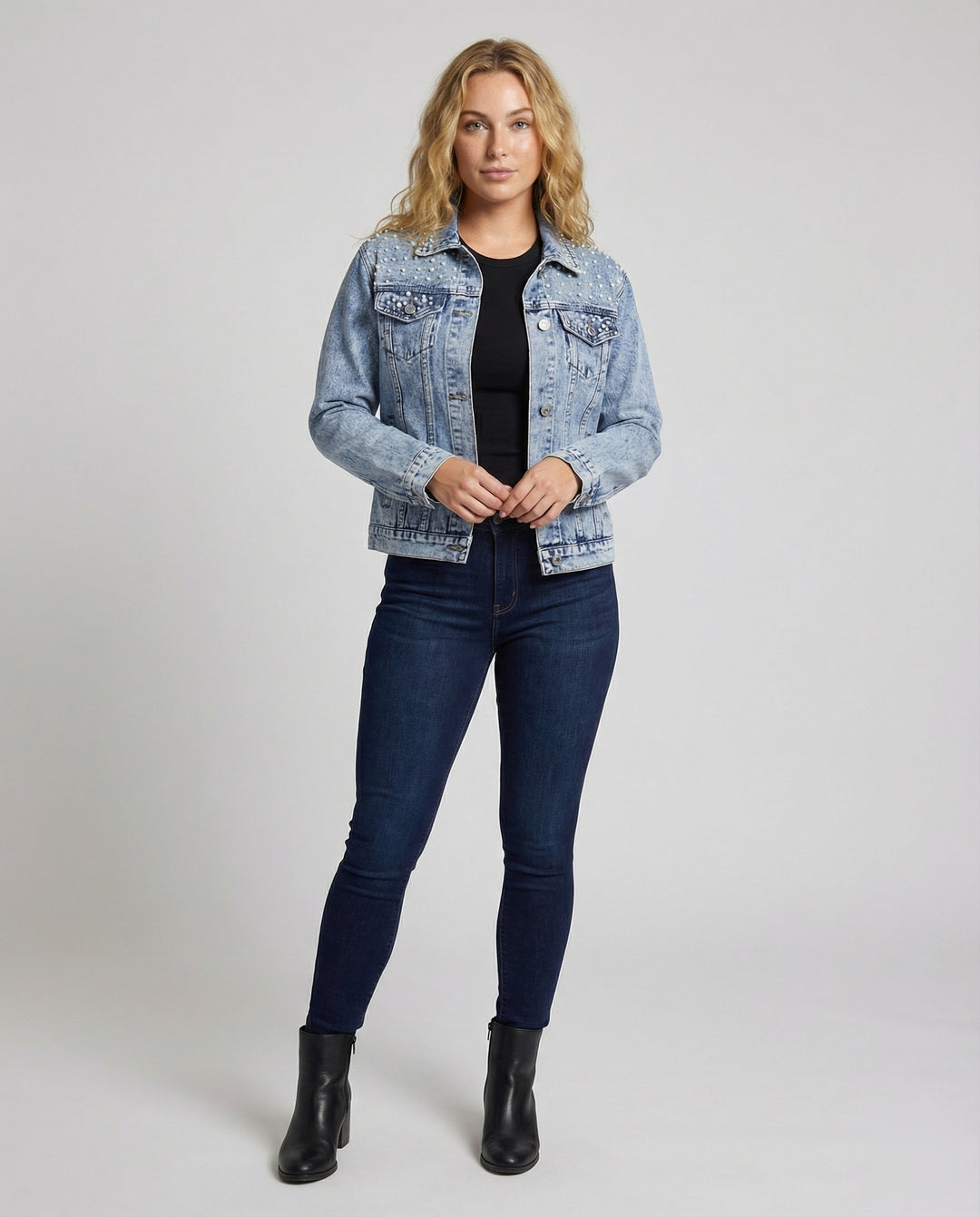 Product 15564342034762 - full_body_front