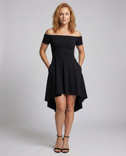 Damen Schulterfreies Kleid mit Tellerrock