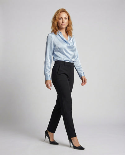 Damen nan drapierte Hemdbluse in Seidenoptik mit Hemdkragen, V-Falte und seitlichem Blumenprint EB