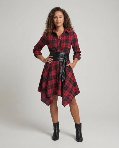 Damen nan Hemdblusenkleid mit Zipfelsaum, tailliertem Schnitt, dreiviertel-Ärmeln und breitem Taillengürtel EB