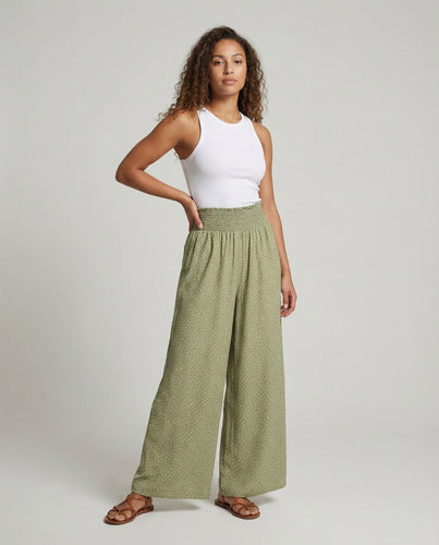 Damen nan High-Waist-Palazzohose mit elastischem Smockbund und fließender Sommerqualität EB