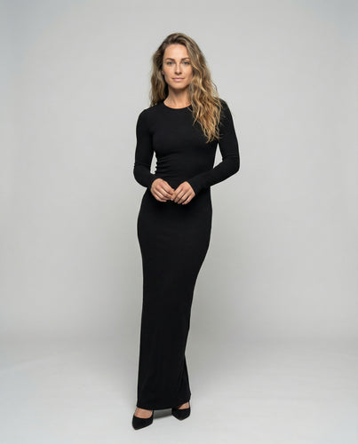 Damen nan körpernahes Jersey-Maxikleid mit Rundhalsausschnitt, langen Ärmeln und minimalistischer Nahtführung EB