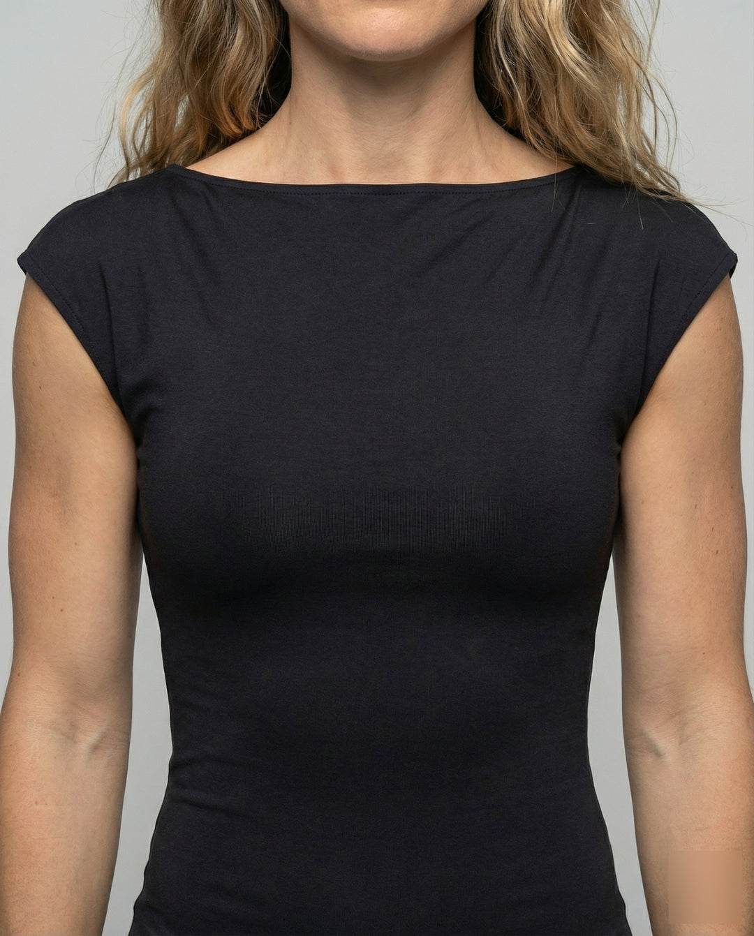 Product 15576236982602 - close_up_detail