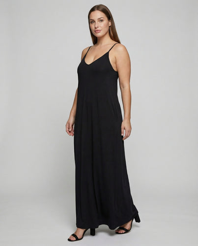 Damen nan Maxikleid mit Spaghettiträgern, tiefem V-Ausschnitt und praktischen Eingrifftaschen EB