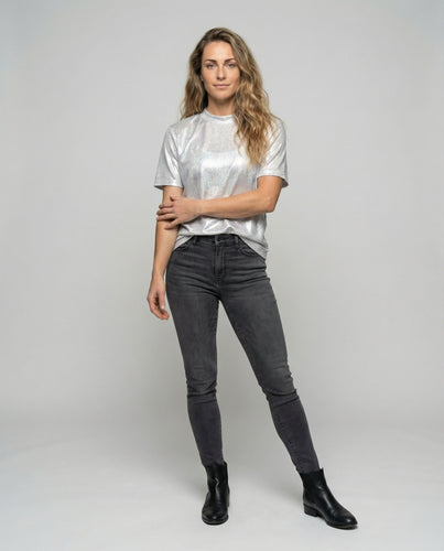 Damen nan schimmerndes Kurzarm-Shirt aus Satinjersey mit seitlichem Knoten EB