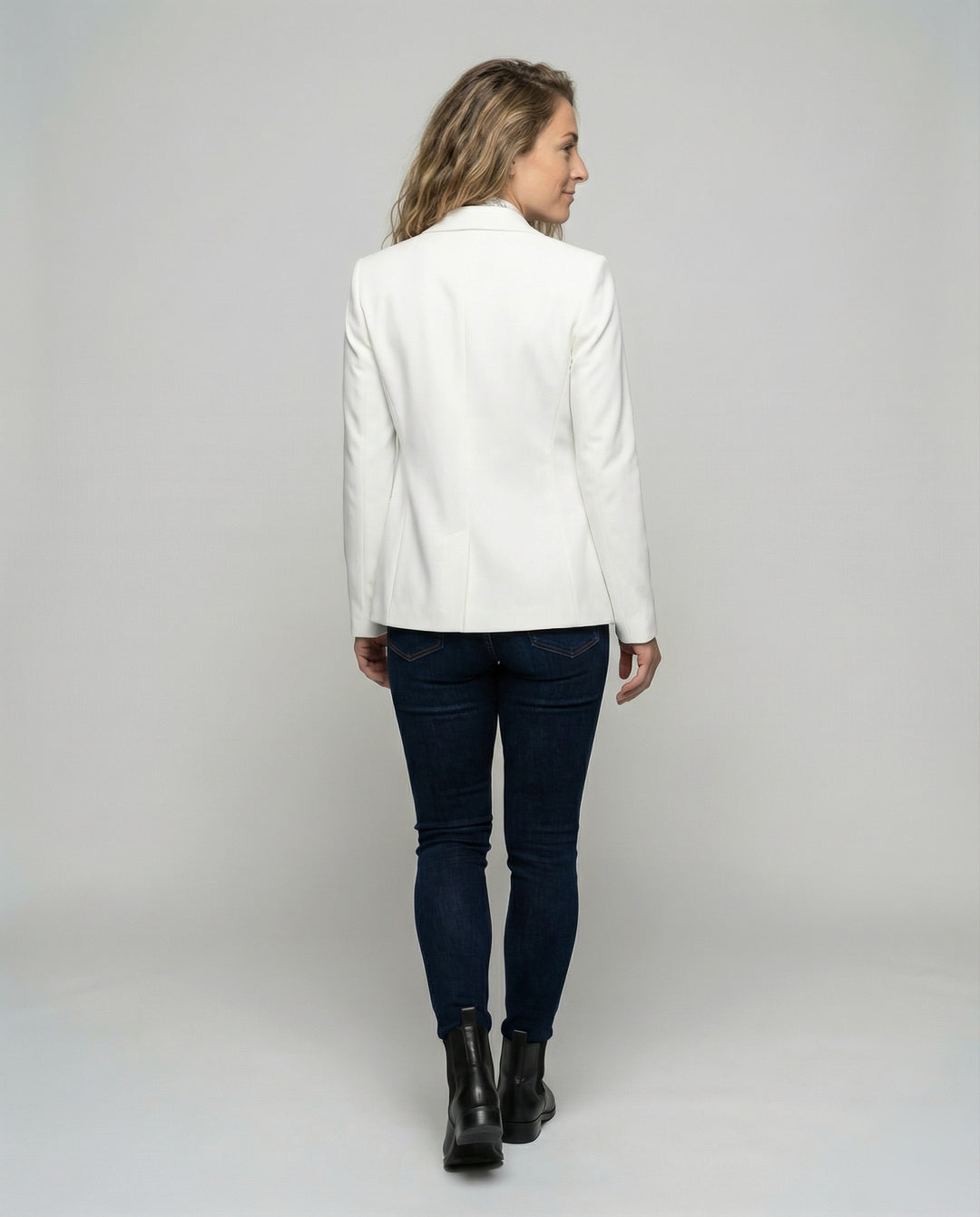 Product 15576244977994 - back_view