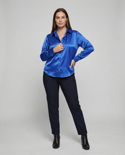 Damen nan seidige Satinbluse mit Hemdkragen, durchgehender Knopfleiste und legerer Oversize-Passform EB