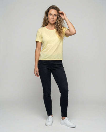 Damen nan ultraleichtes transluzentes Jersey-Shirt mit Rundhalsausschnitt und lässiger Passform EB