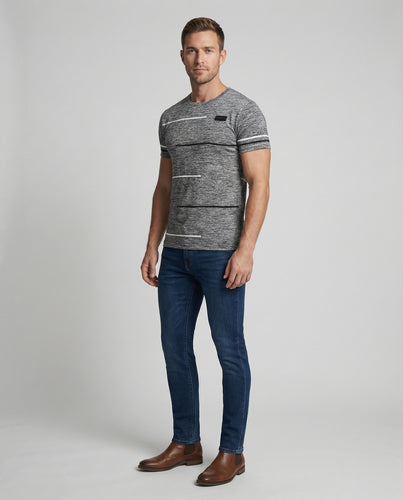 Herren nan meliertes Slimfit Rundhals-T-Shirt mit dezenten Streifen und Zierpatch EB