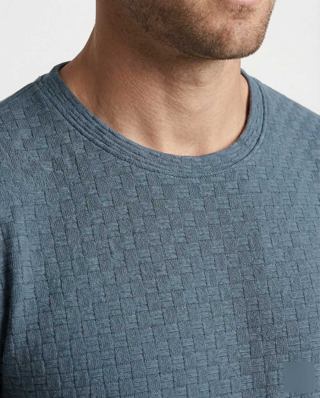 Product 15576258347338 - close_up_detail