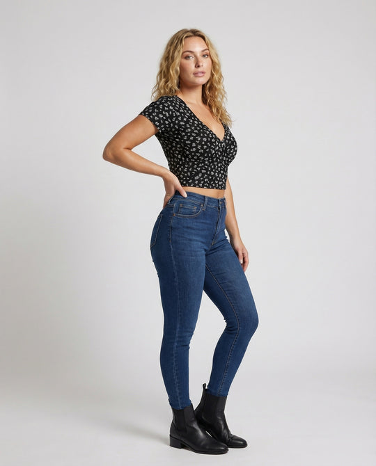 Product 15579269693770 - full_body_front