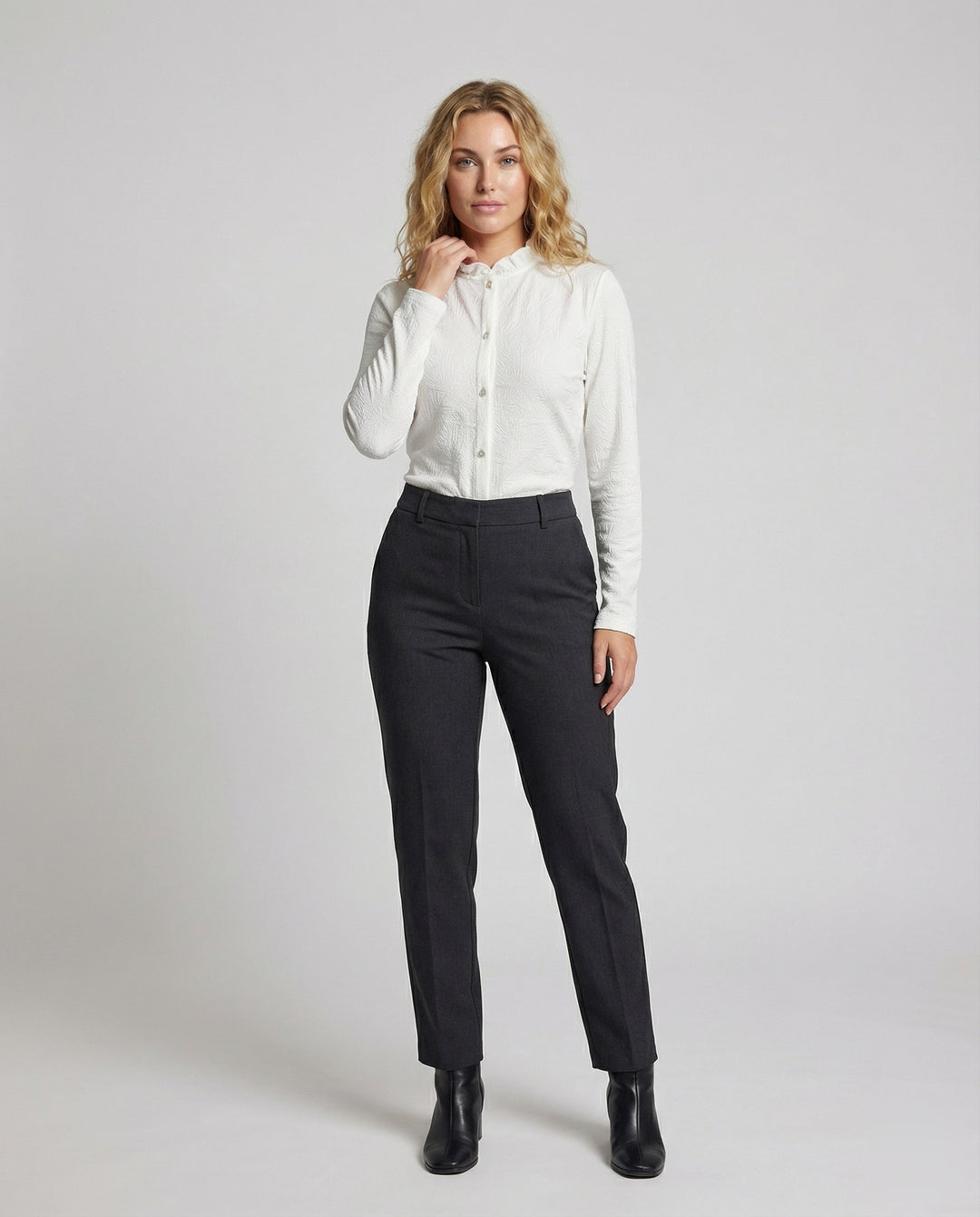Product 15579313176906 - full_body_front