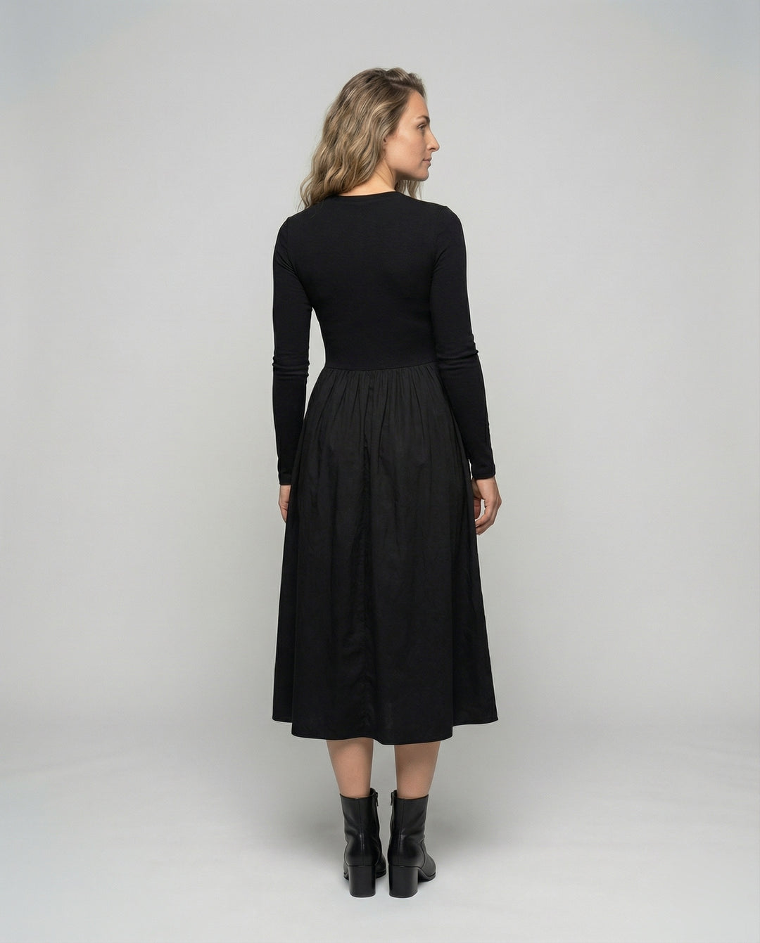Product 15582752801098 - back_view