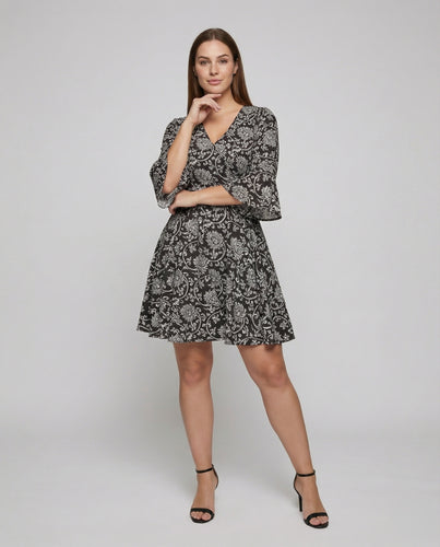Modische Glockenärmel Mischgewebe Wickelkleid