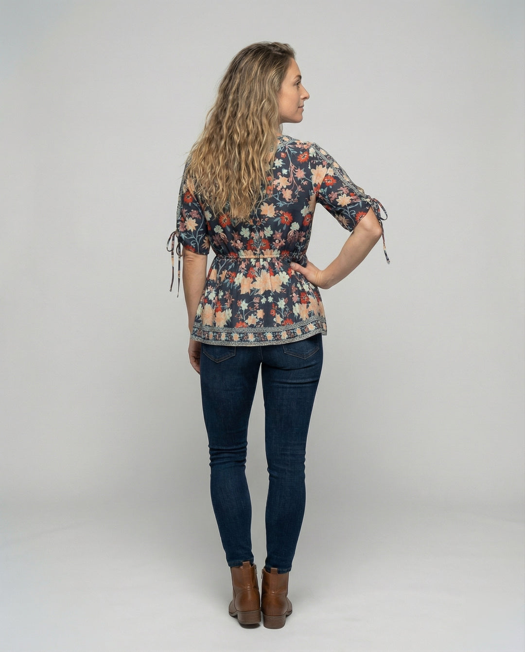 Product 15583519670602 - back_view