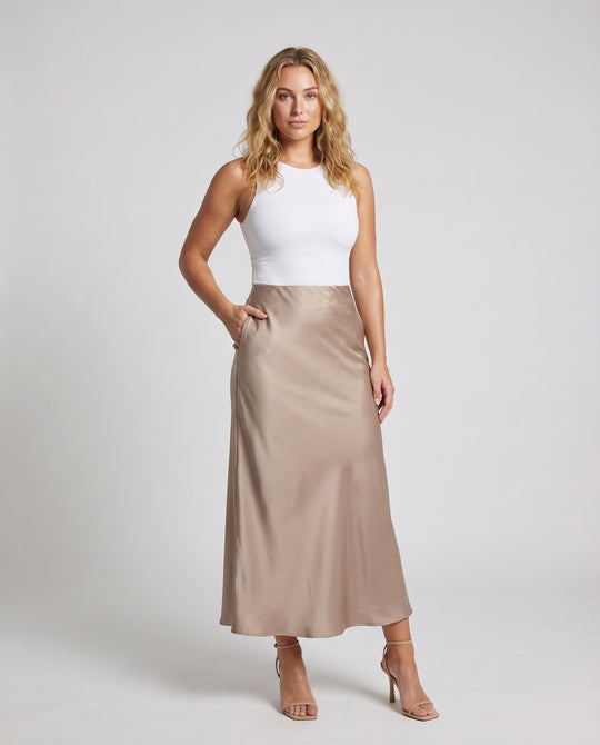 Product 15586956050762 - full_body_front
