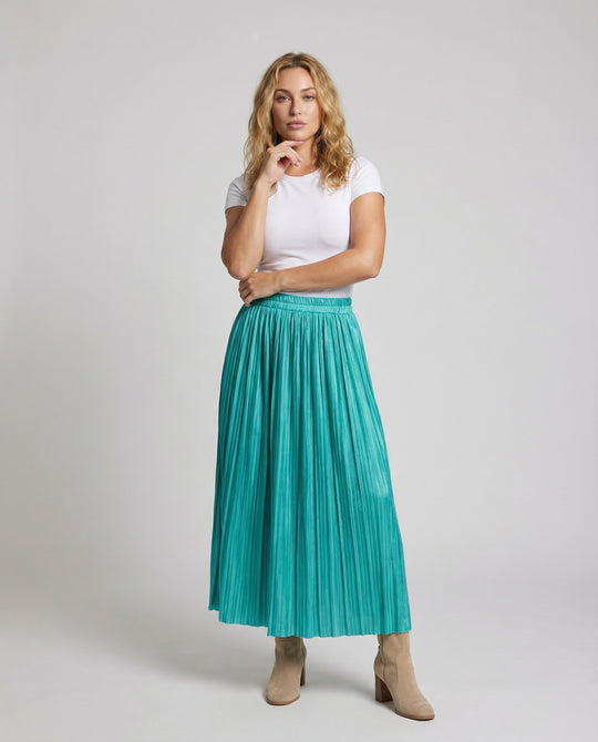 Product 15587026927946 - full_body_front