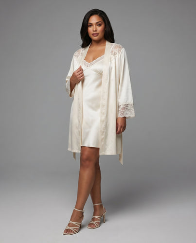 Damen Elegante Feiner Spitzenbesatz Satin Nachtkleid