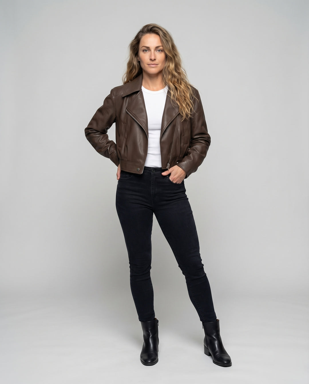 Product 15591386513738 - full_body_front