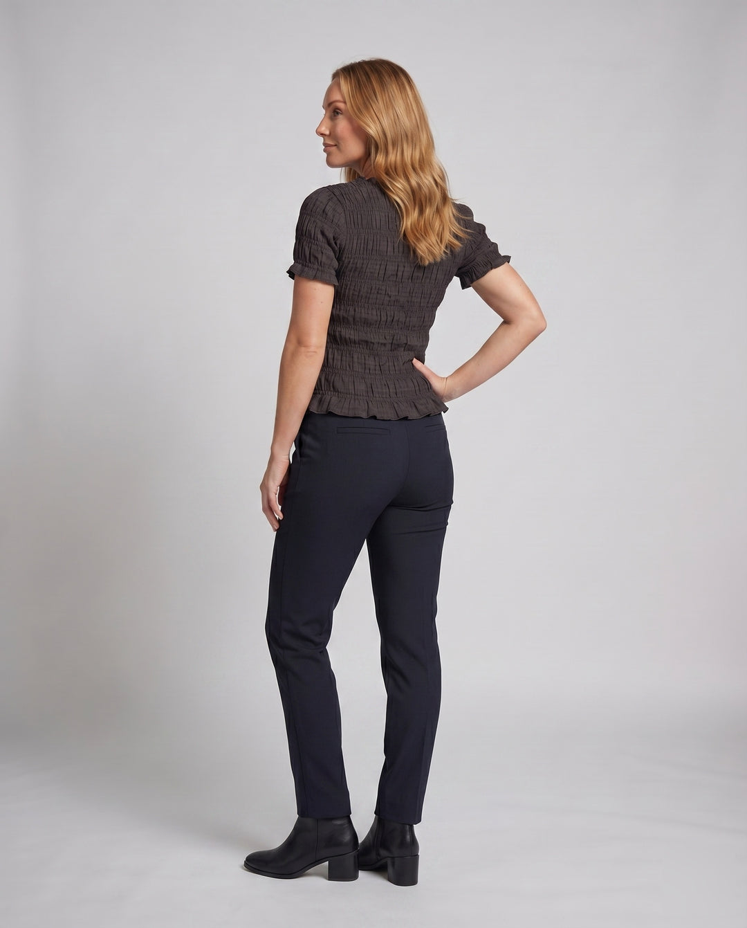 Product 15593992094026 - back_view