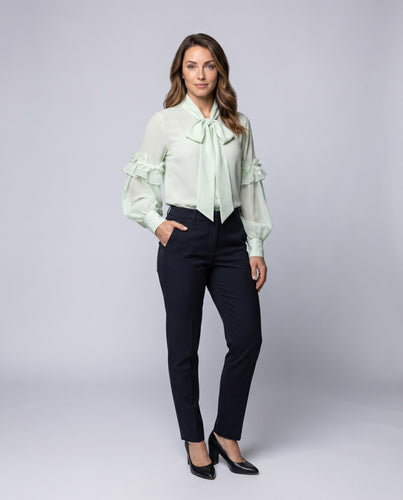 Damen Chiffonbluse Schleifenkragen Rüschenärmel Blüten-Applikation