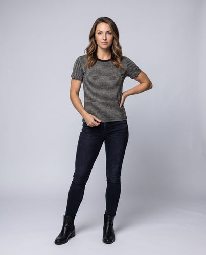 Damen Kurzarmshirt Feine Streifenstruktur Rundhals Feinstrick