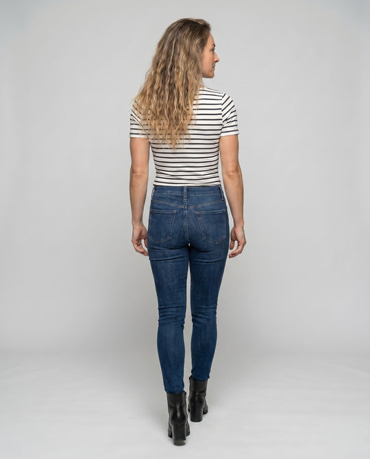 Product 15606912942410 - back_view