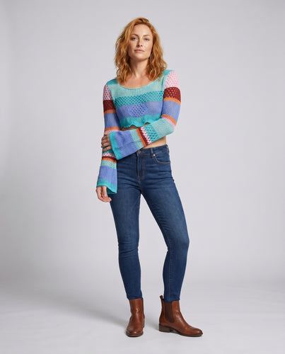 Damen geflochtenes Cropped Oberteil mit buntem Streifenmuster