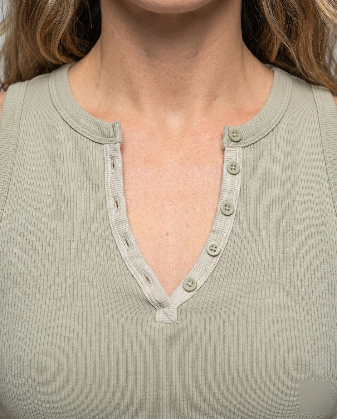 Product 15606924575050 - close_up_detail