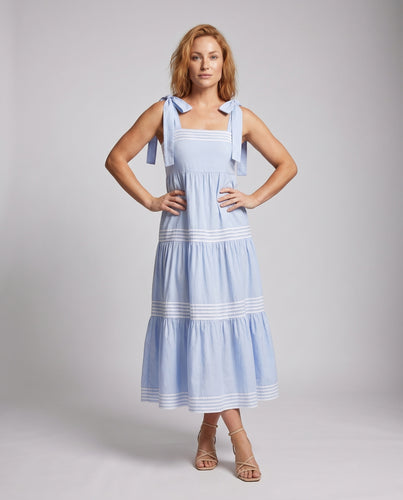 Damen Maxikleid mit raffiniertem Streifen-Design und zarten Trägern