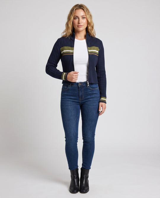 Product 15606953279818 - full_body_front