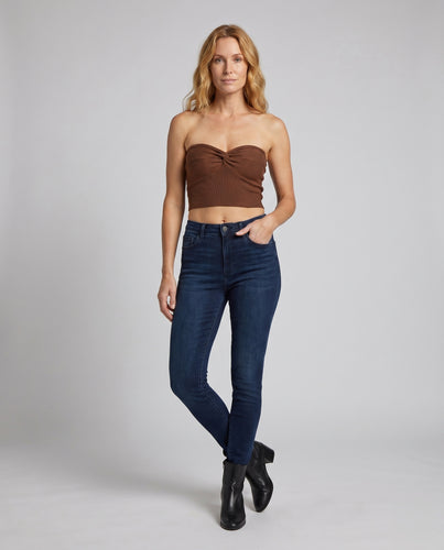 Damen tailliertes Crop-Top mit Knopfdetails