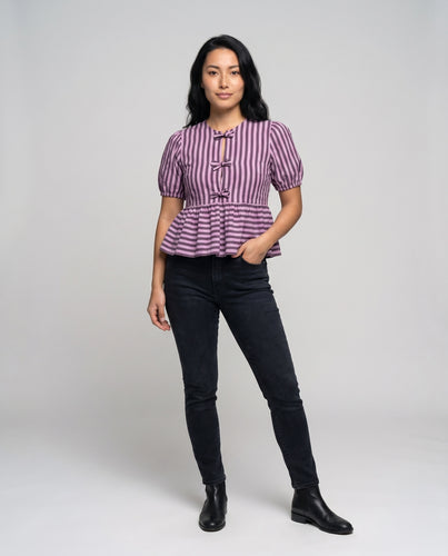 Damen Blusenshirt mit verspieltem Volant und Streifenmuster EB
