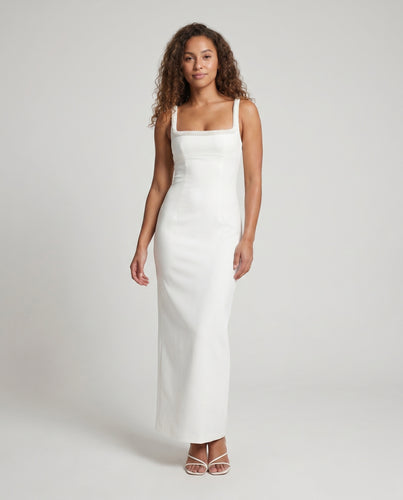 Damen Elegantes Maxikleid mit quadratischem Ausschnitt und feinen Rüschendetails EB