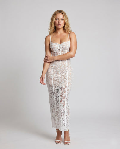Damen Spitzenkleid mit elegantem Schnitt und zarten Trägern EB