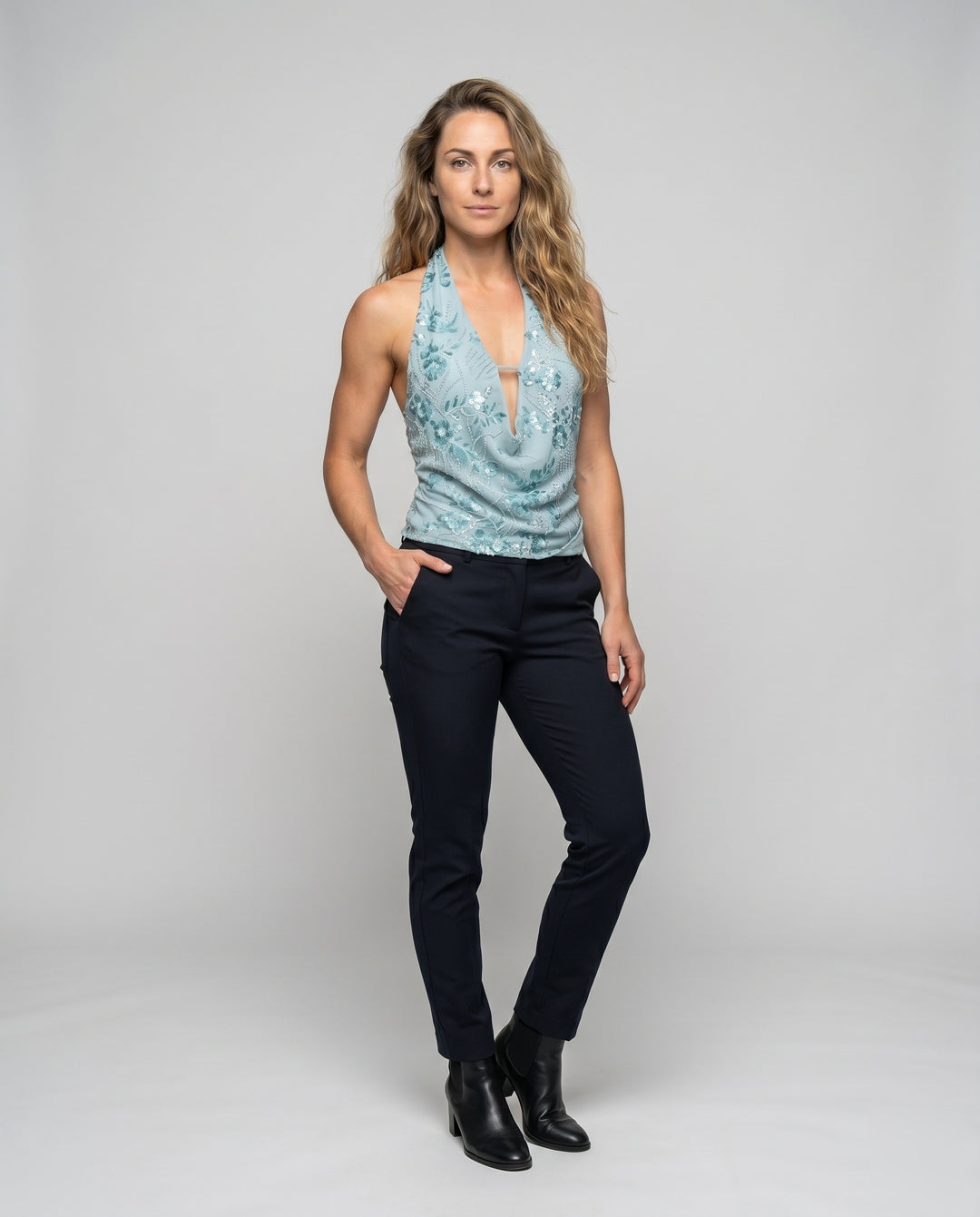 Product 15609369231690 - full_body_front