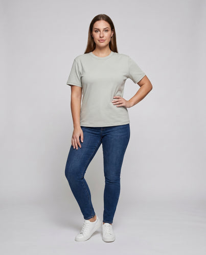 Damen lässiges Oversize-T-Shirt mit Rundhalsausschnitt und hochwertiger Baumwolle