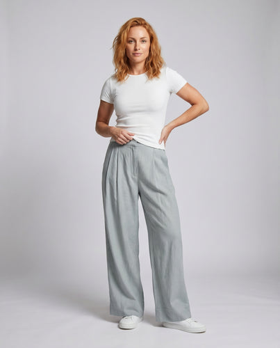 Damen weite Leinenhose mit hohem Bund und Taschen