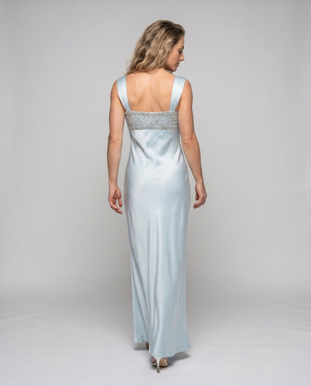 Product 15613776494922 - back_view