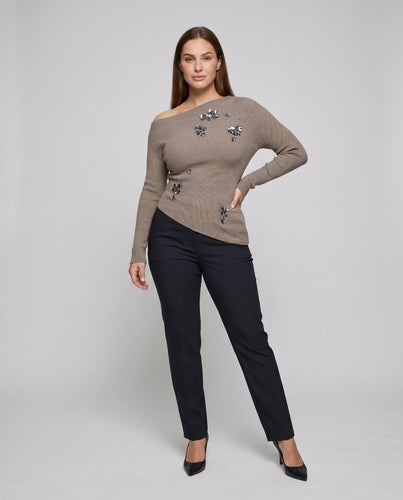 Damen figurbetontes Ensemble mit schulterfreiem Design und einzigartigen Applikationen EB